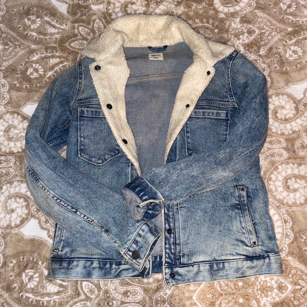 GAP sherpa denim jacket Small
